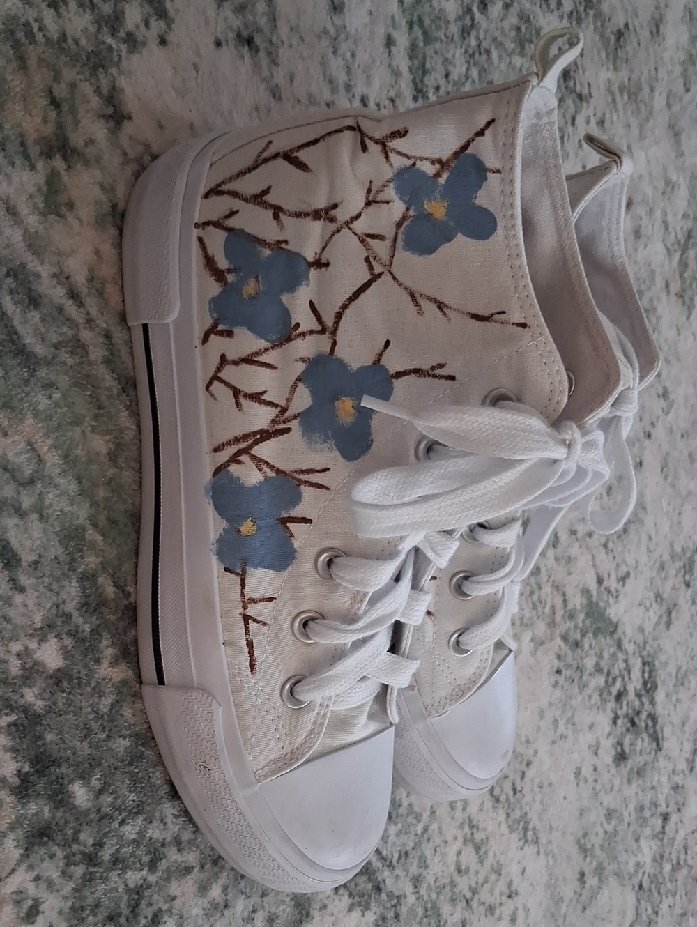 White Canvas High-Top Sneakers with Blue Floral Print Kids Size 6